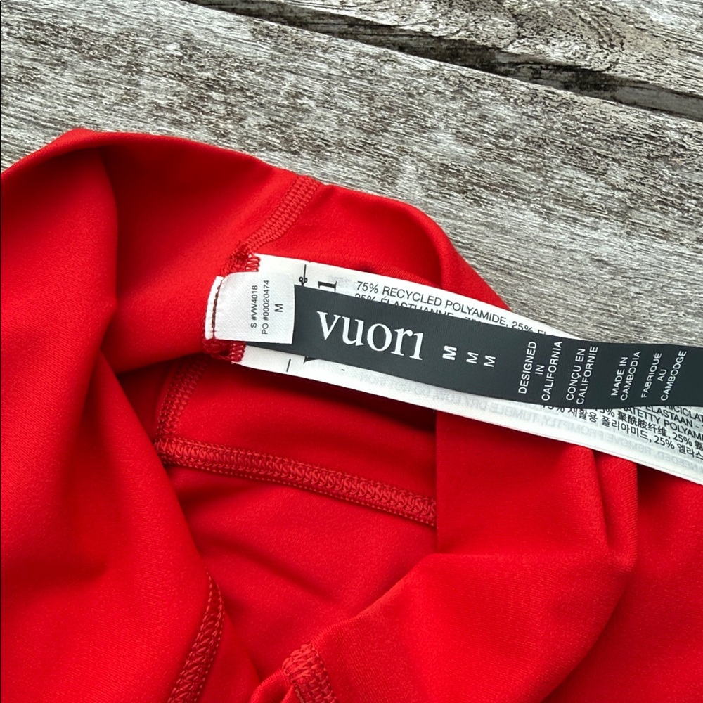 Vuori AllTheFeels Legging size Medium CHERRY RED Women's NWT 🍒 - Picture 6 of 6